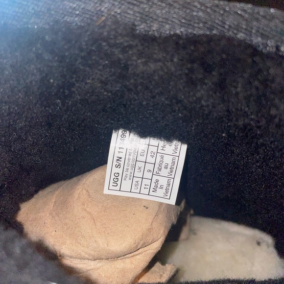 Black Ugg Platform Mini - Picture 9 of 10